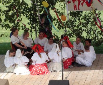 Folklórne slávnosti obce Trhovište 2016