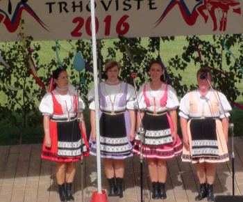Folklórne slávnosti obce Trhovište 2016