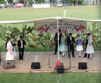 Folklórne slávnosti obce Trhovište 2016