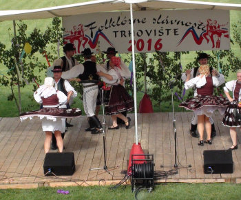 Folklórne slávnosti obce Trhovište 2016