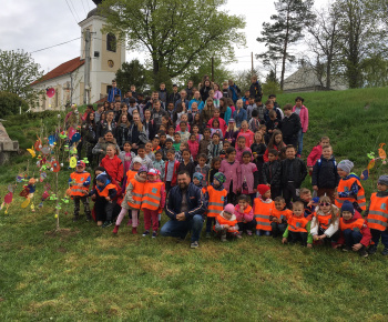 Zdobenie Veľkonočnej briezky 2017